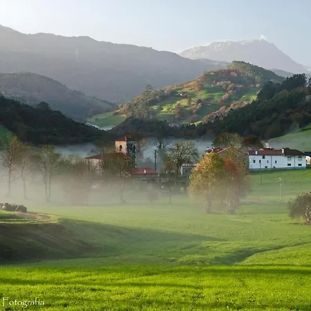 Adosado Con Piscina En El Valle De Ason La Tudanca