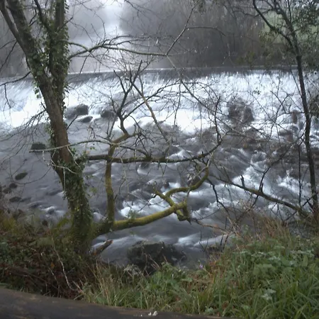 Dom wakacyjny Adosado Con Piscina En El Valle De Ason La Tudanca