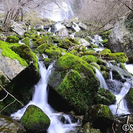Adosado Con Piscina En El Valle De Ason La Tudanca Dom wakacyjny