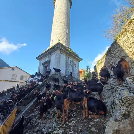 Adosado Con Piscina En El Valle De Ason La Tudanca Arredondo
