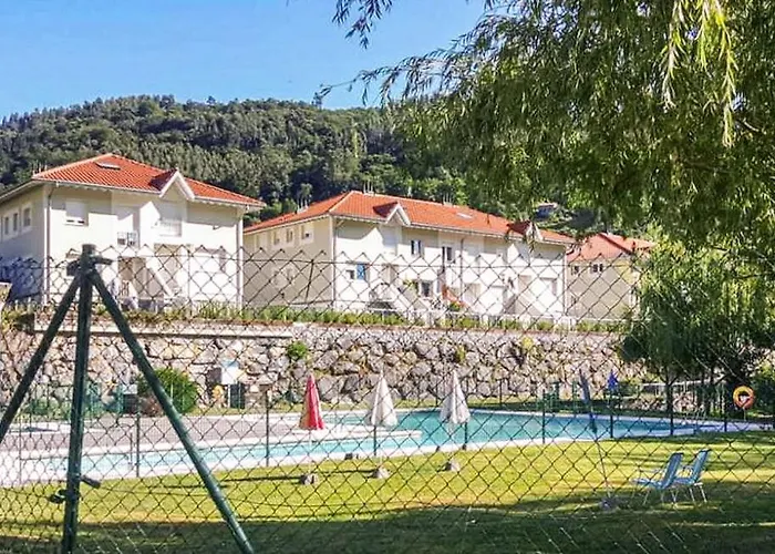 Adosado Con Piscina En El Valle De Ason La Tudanca