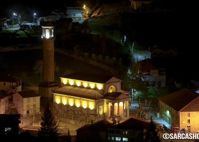 Adosado Con Piscina En El Valle De Ason La Tudanca Hébergement de vacances