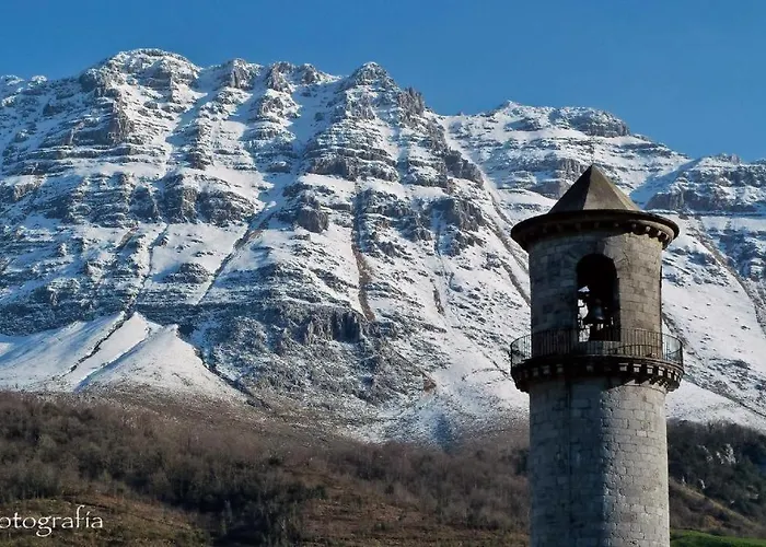 Adosado Con Piscina En El Valle De Ason La Tudanca * Arredondo
